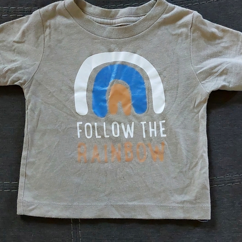 Follow the Rainbow T-shirt - 6-12 Months